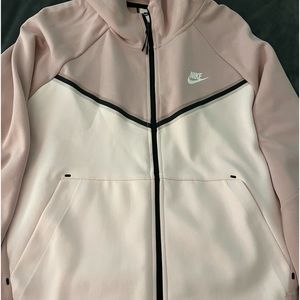 Nike Women's Sportswear Tech Fleece Windrunner Full-Zip Hoodie